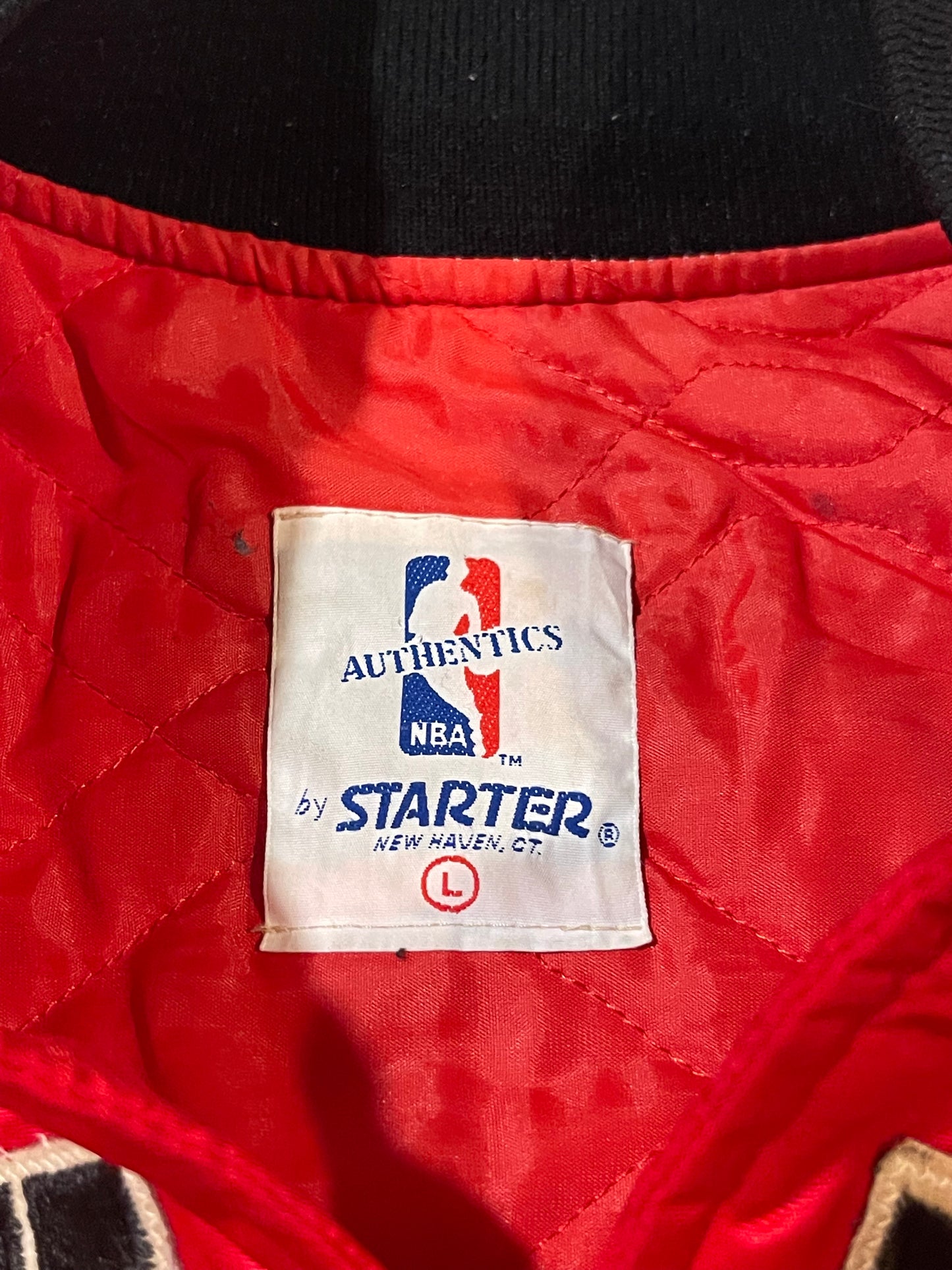 90s Bulls Starter Satin Jacket (L)