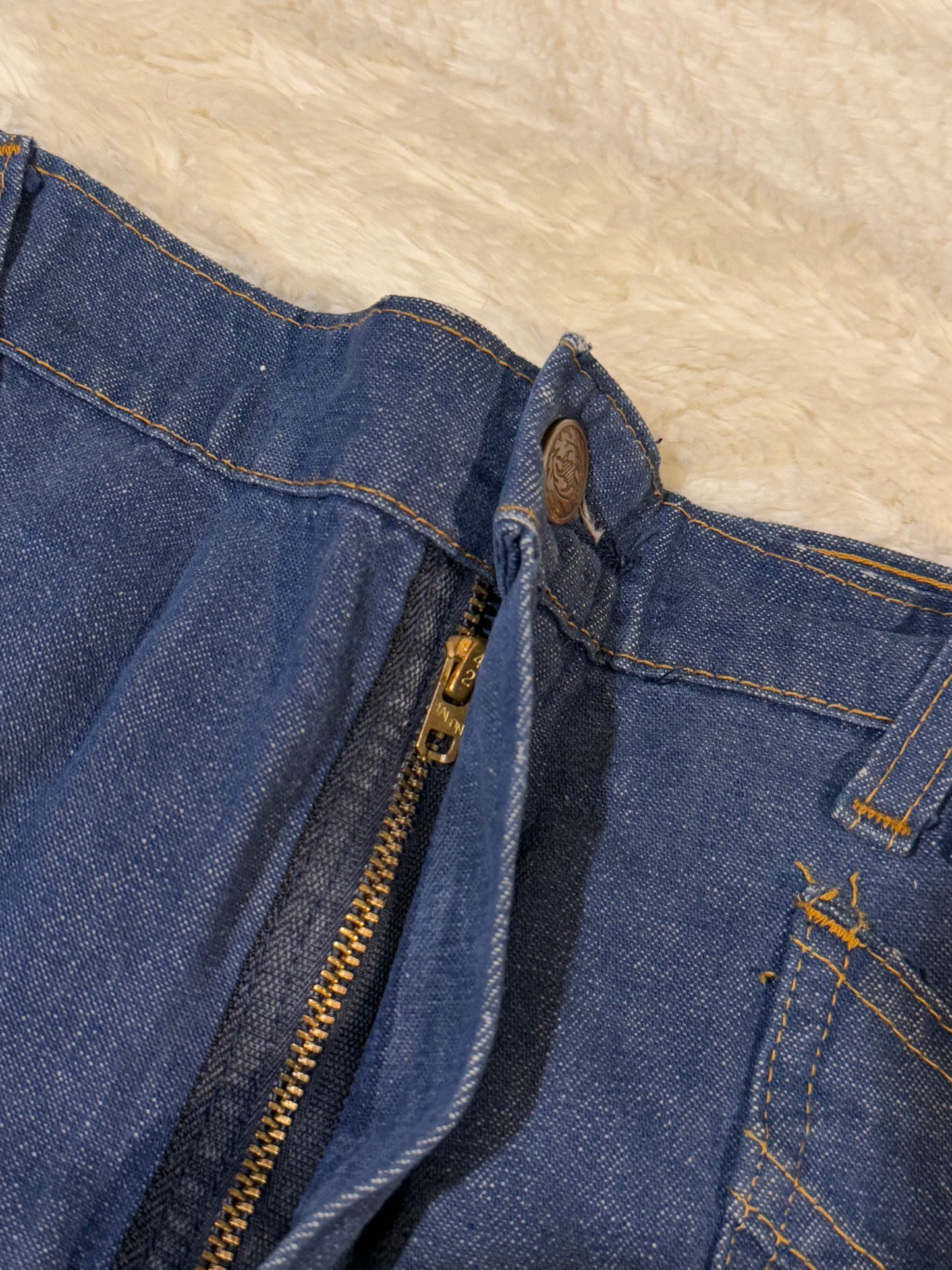 70s Montgomery Flared Double Pocket Jeans (34x32)