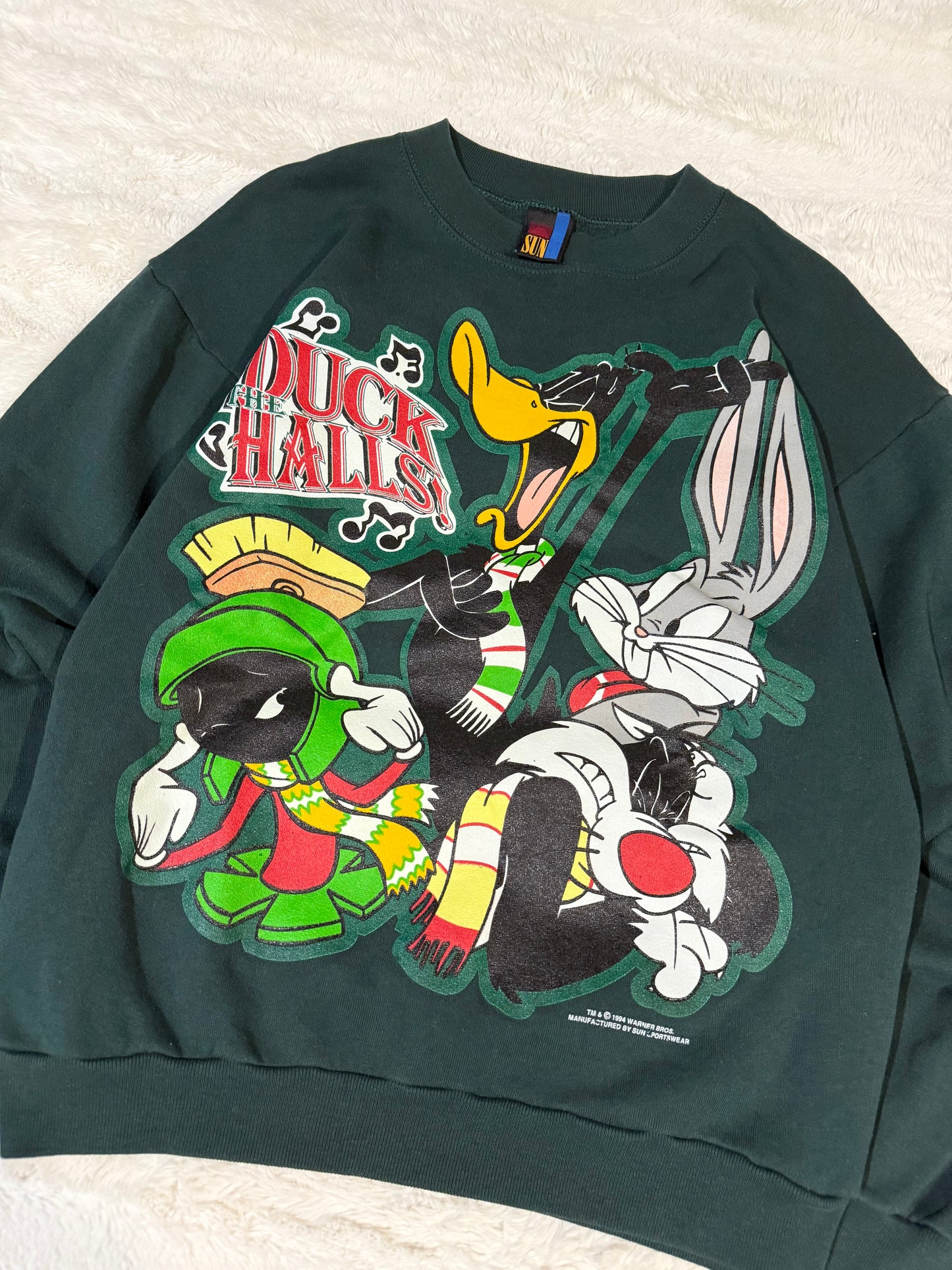 Vintage 1994 Looney Tunes Duck The Halls Crewneck (M)