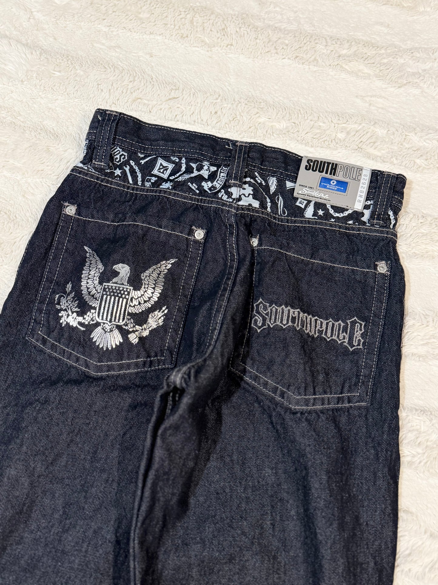 00’s Black Baggy Southpole Embroidered Jeans (28x27)