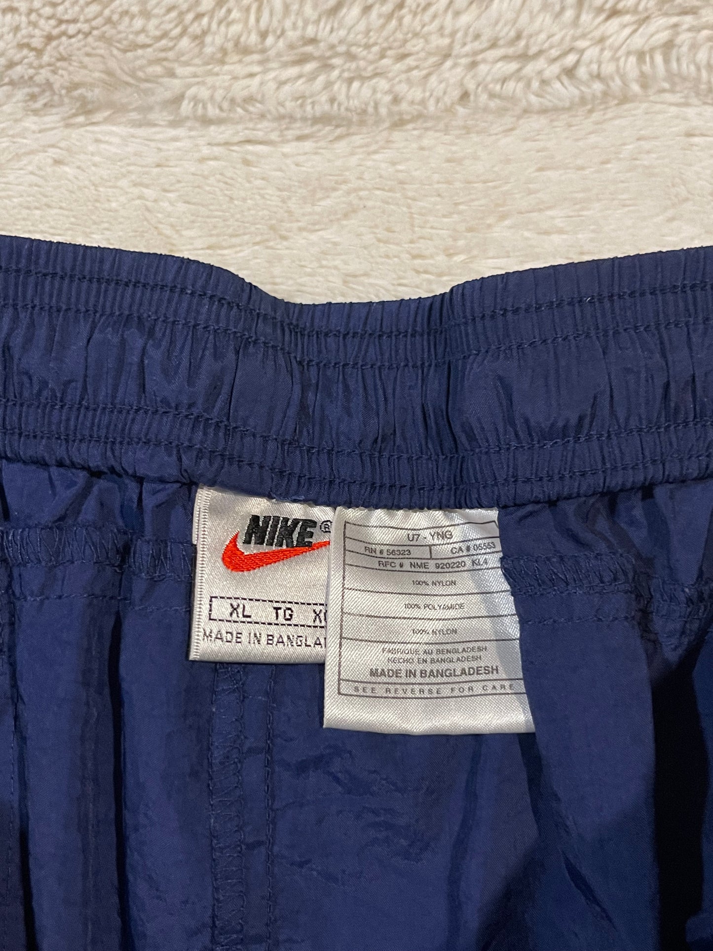 90s Navy Nike Joggers (XL)