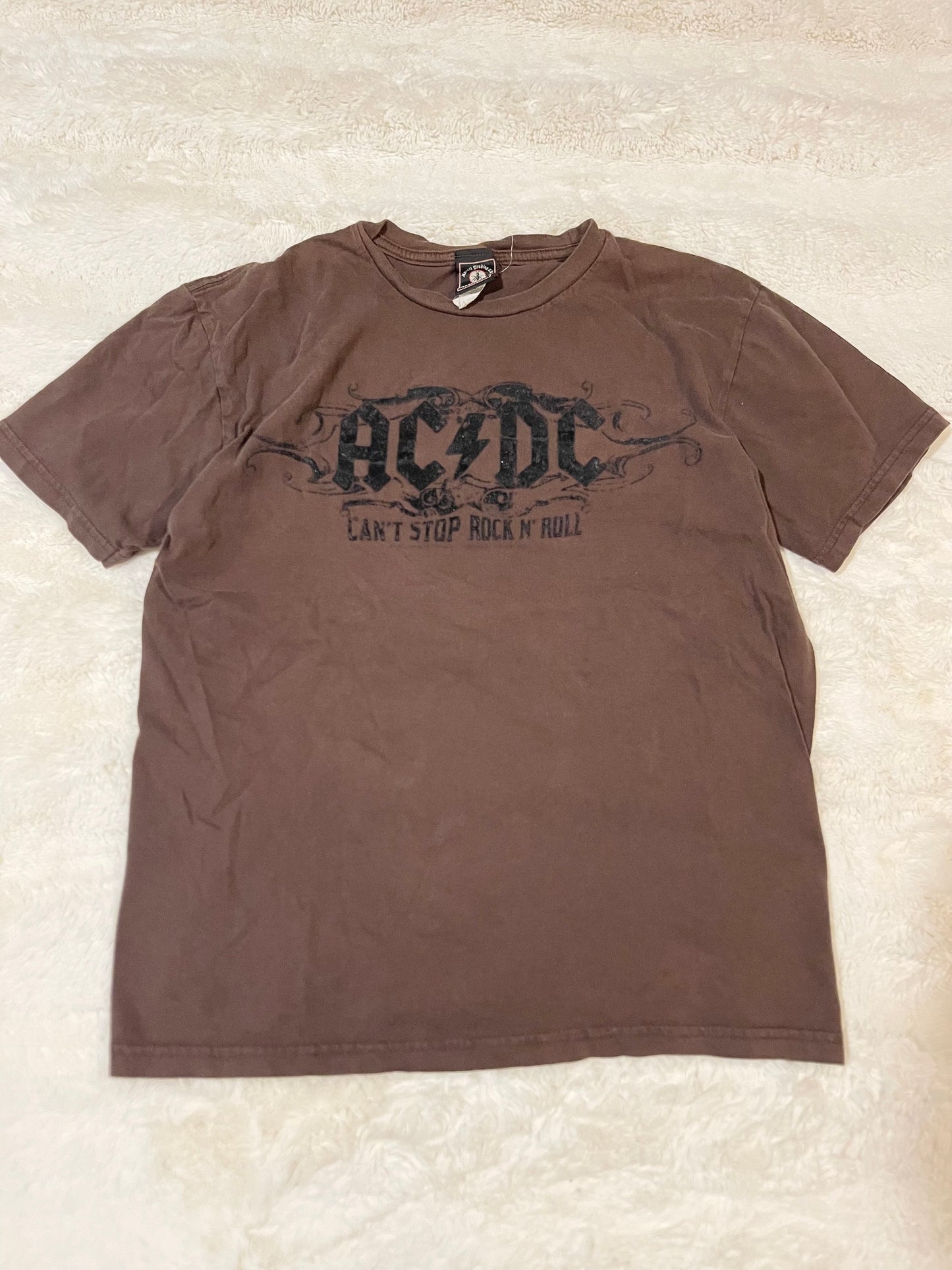 00’s Brown AC/DC Band Tee (S)