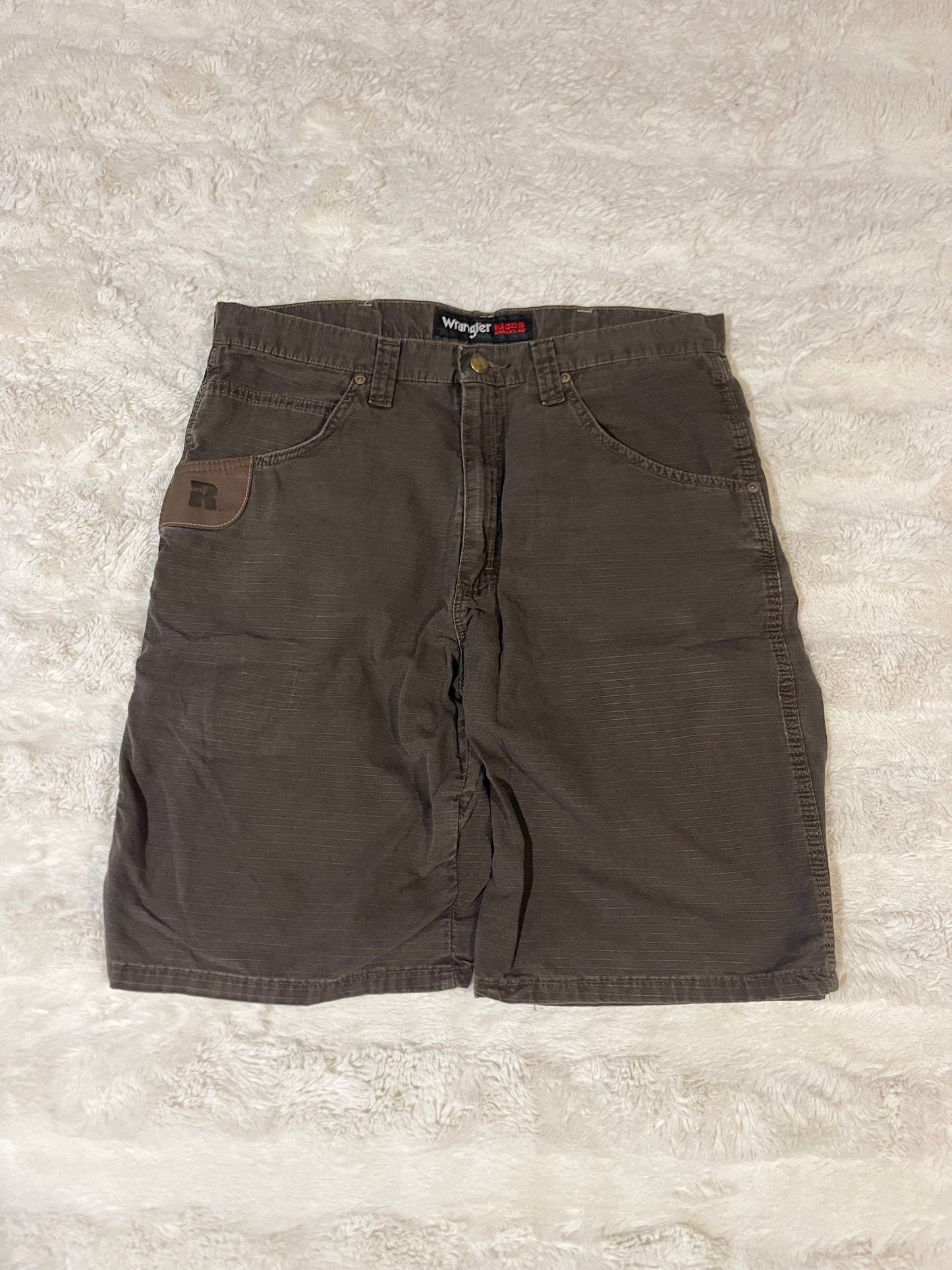 Brown Wrangler Shorts (34)