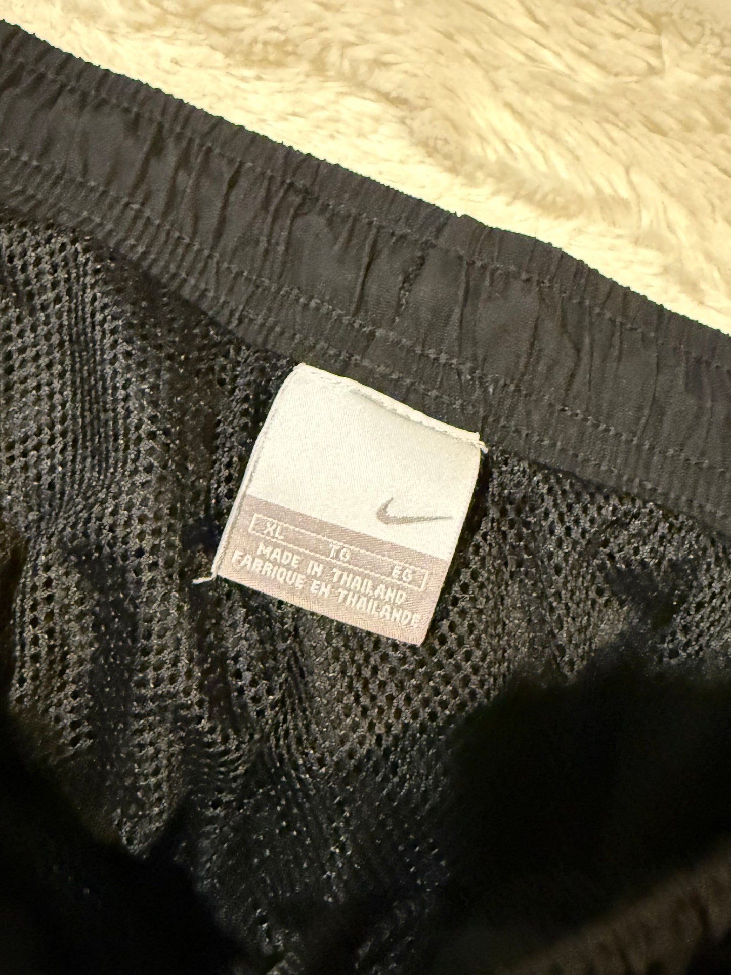 00’s Black Nike Trackpants (XL)