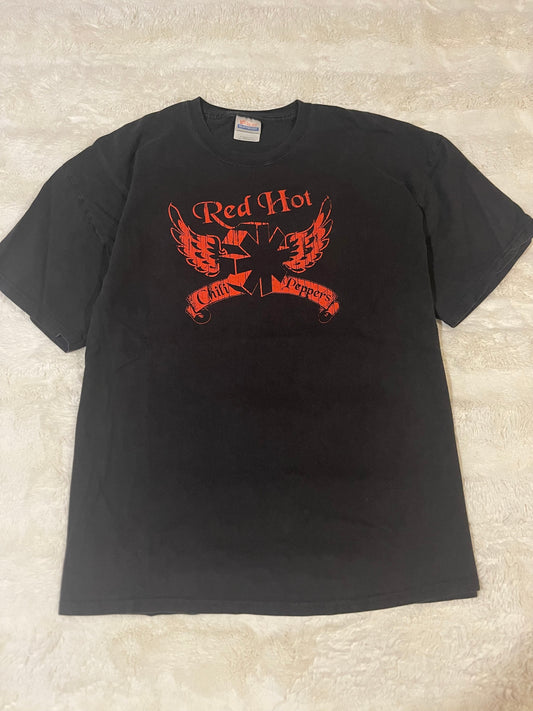 00’s Red Hot Chili Peppers Band Tee (XXL)