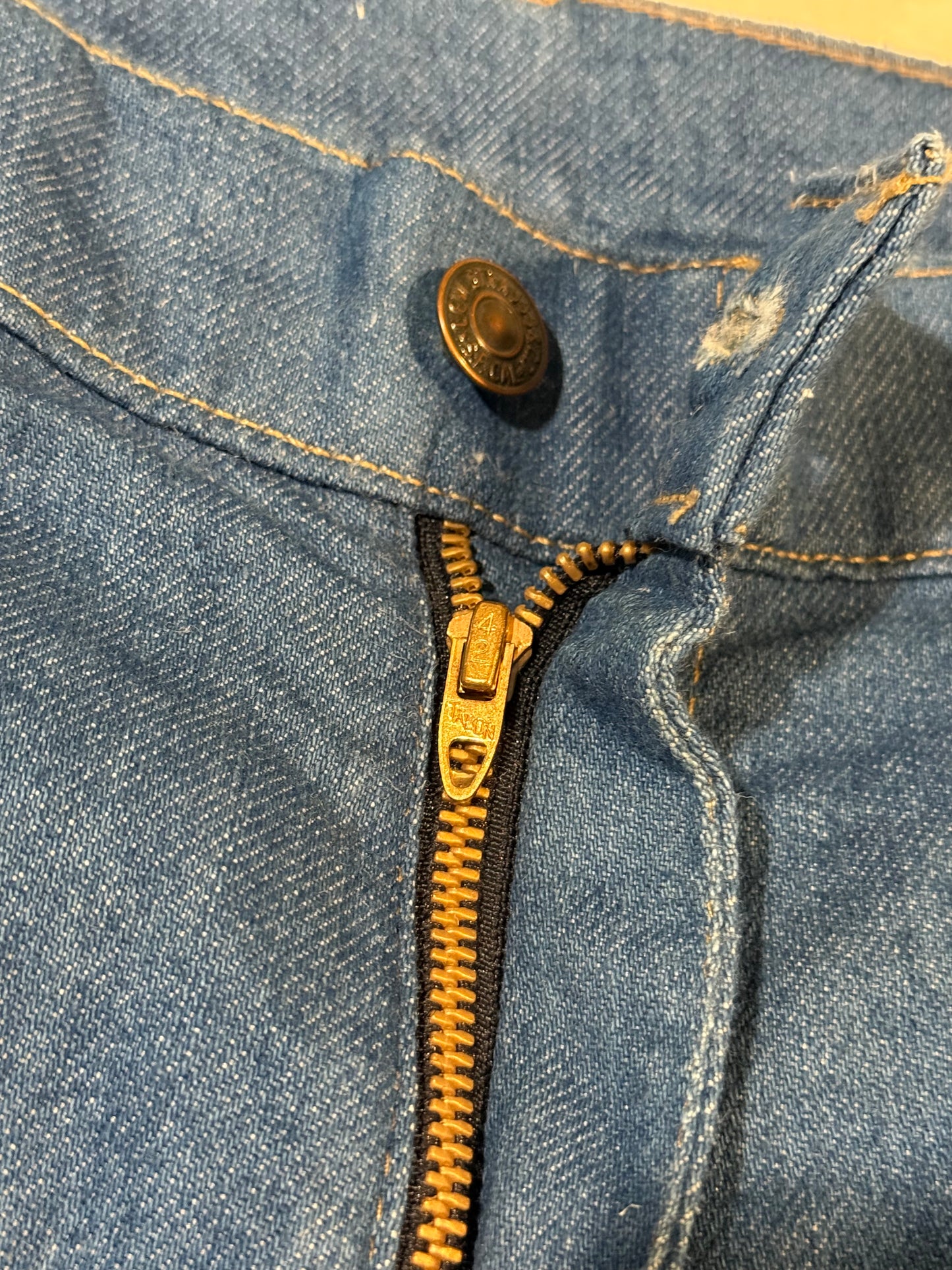 70s Levis 517 Flared Jeans (36x32)