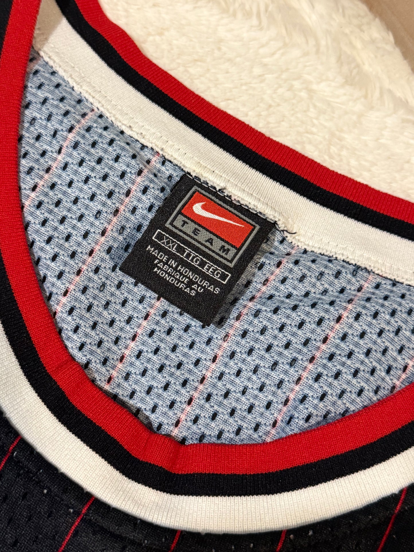 90s Nike Bulls Michael Jordan Jersey (XXL)