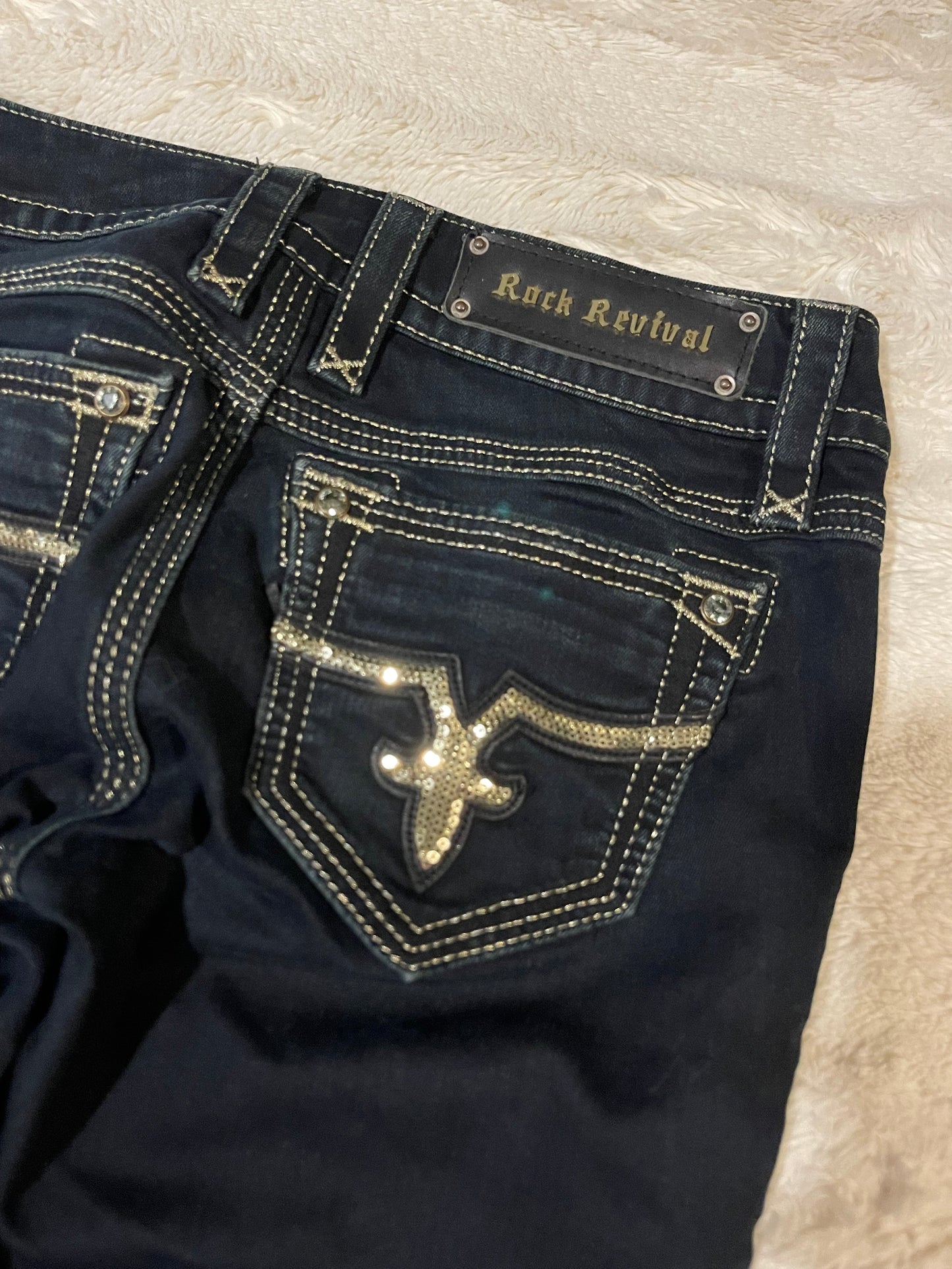 00’s Womens Rock Revival Jeans (28)