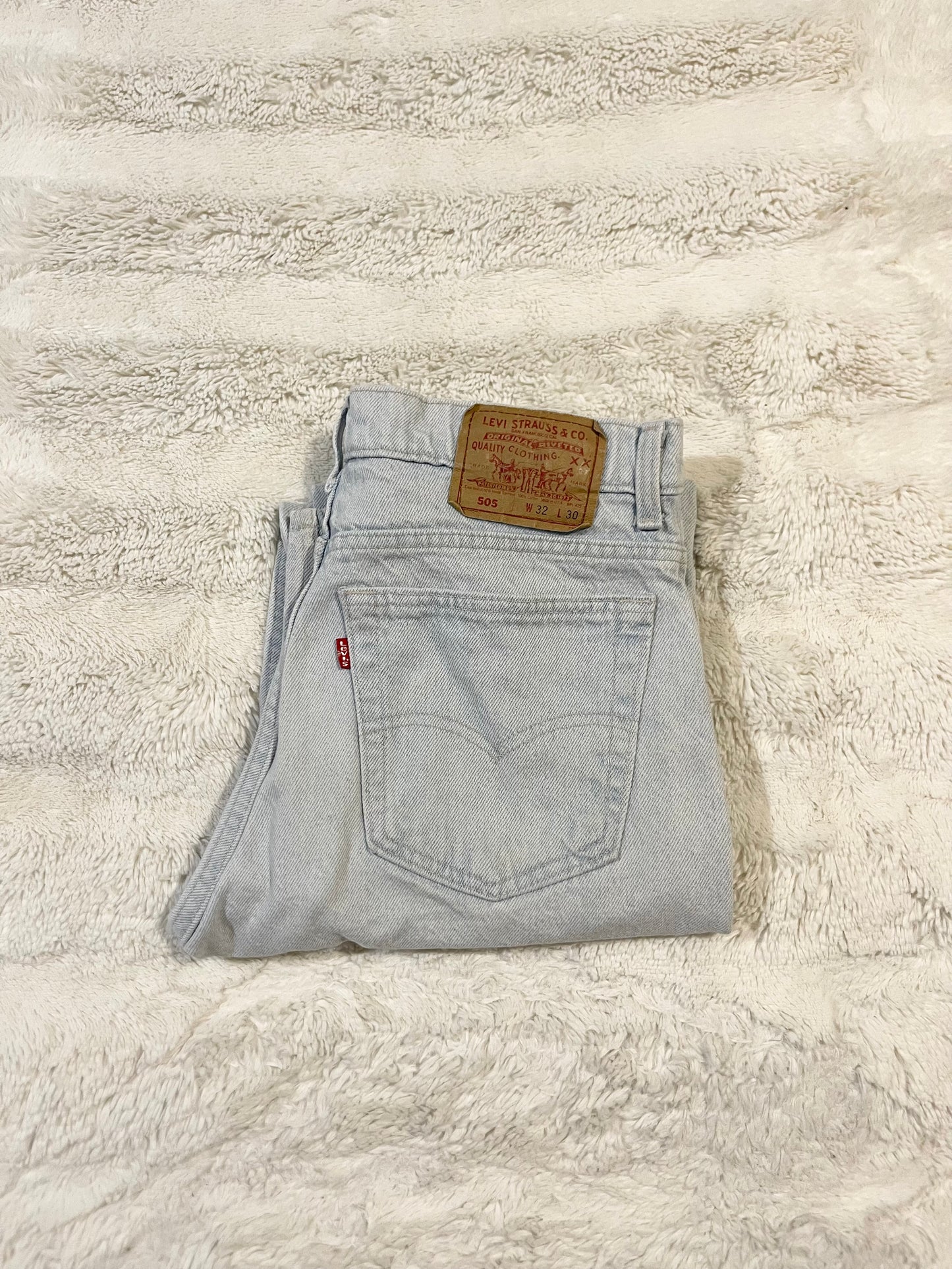 90s White Levis 505 Jeans (32x30)