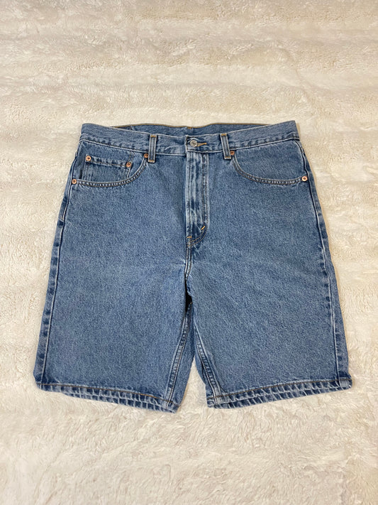 00’s Levis 505 Denim Jorts (34)