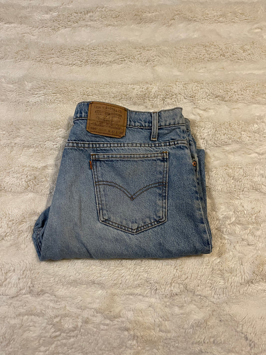 90s Levis 550 ‘Orange Tab’ Jeans (42x30)