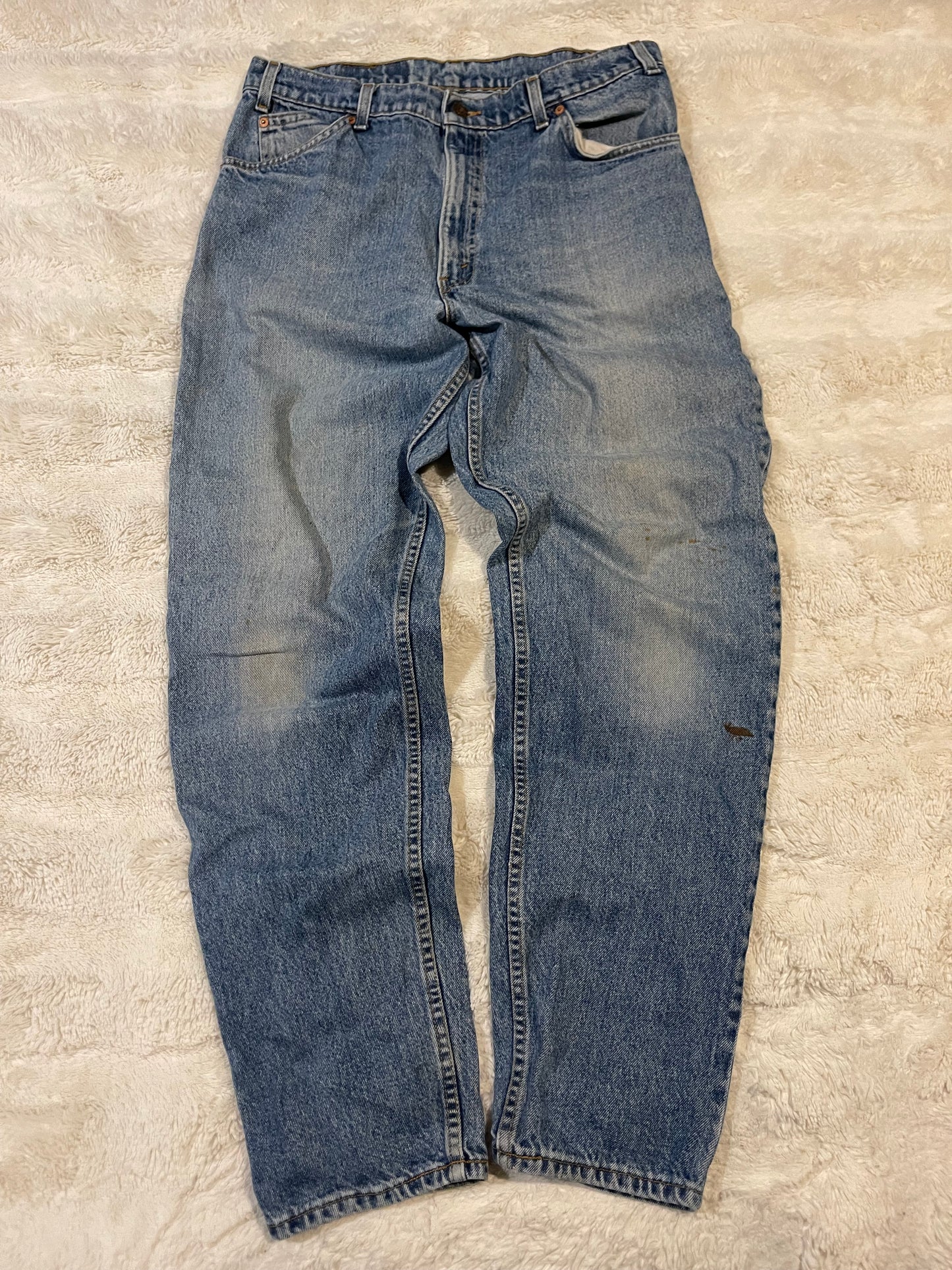 90s Levis 550 ‘Orange Tab’ Jeans (36x34)