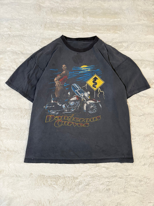 90s Faded Dangerous Curve Pinup Tee (XL)