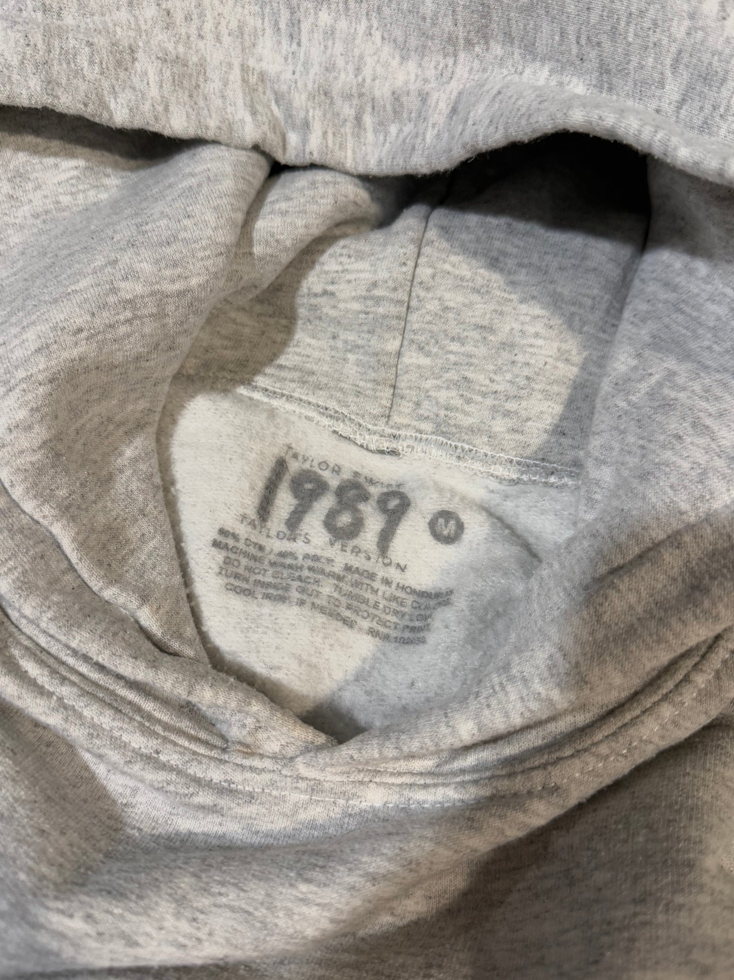 Women’s Taylor Swift 1989 Hoodie (M)