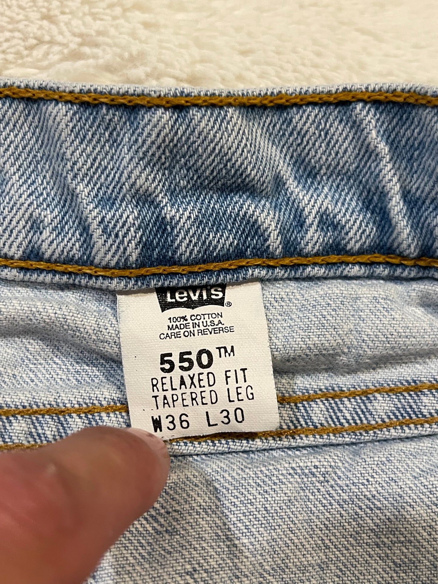 90s Levis 550 Jeans (36x30)