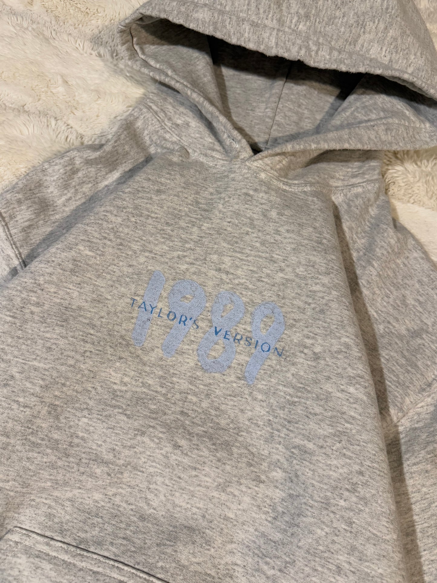 Women’s Taylor Swift 1989 Hoodie (M)