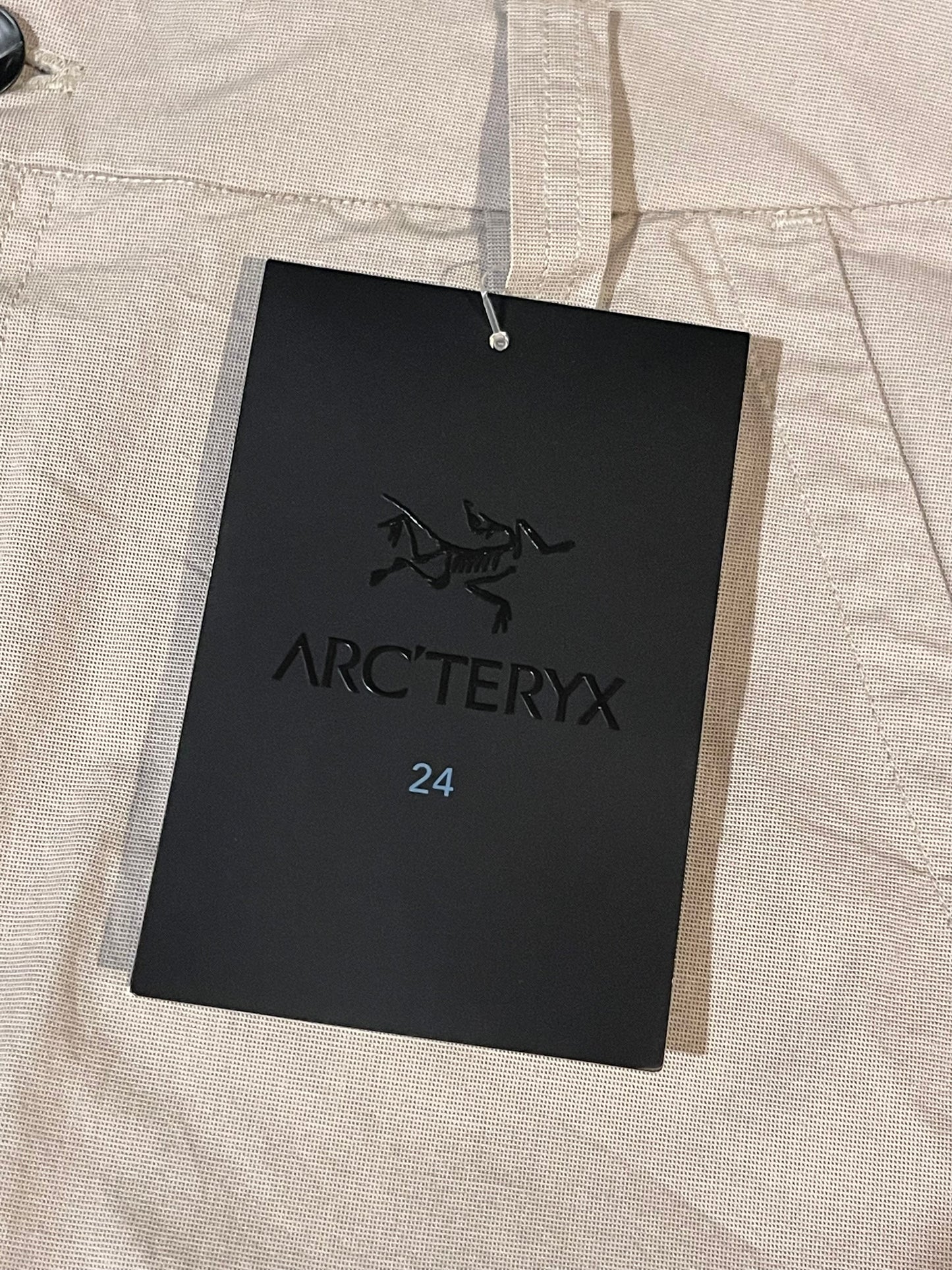 Arcteryx Khaki Shorts *NEW* (34)