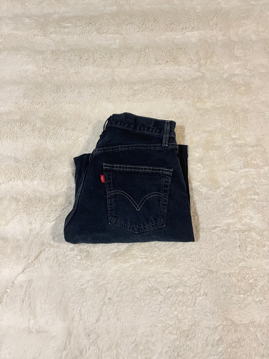 90s Womens Levis Jeans (28x30)