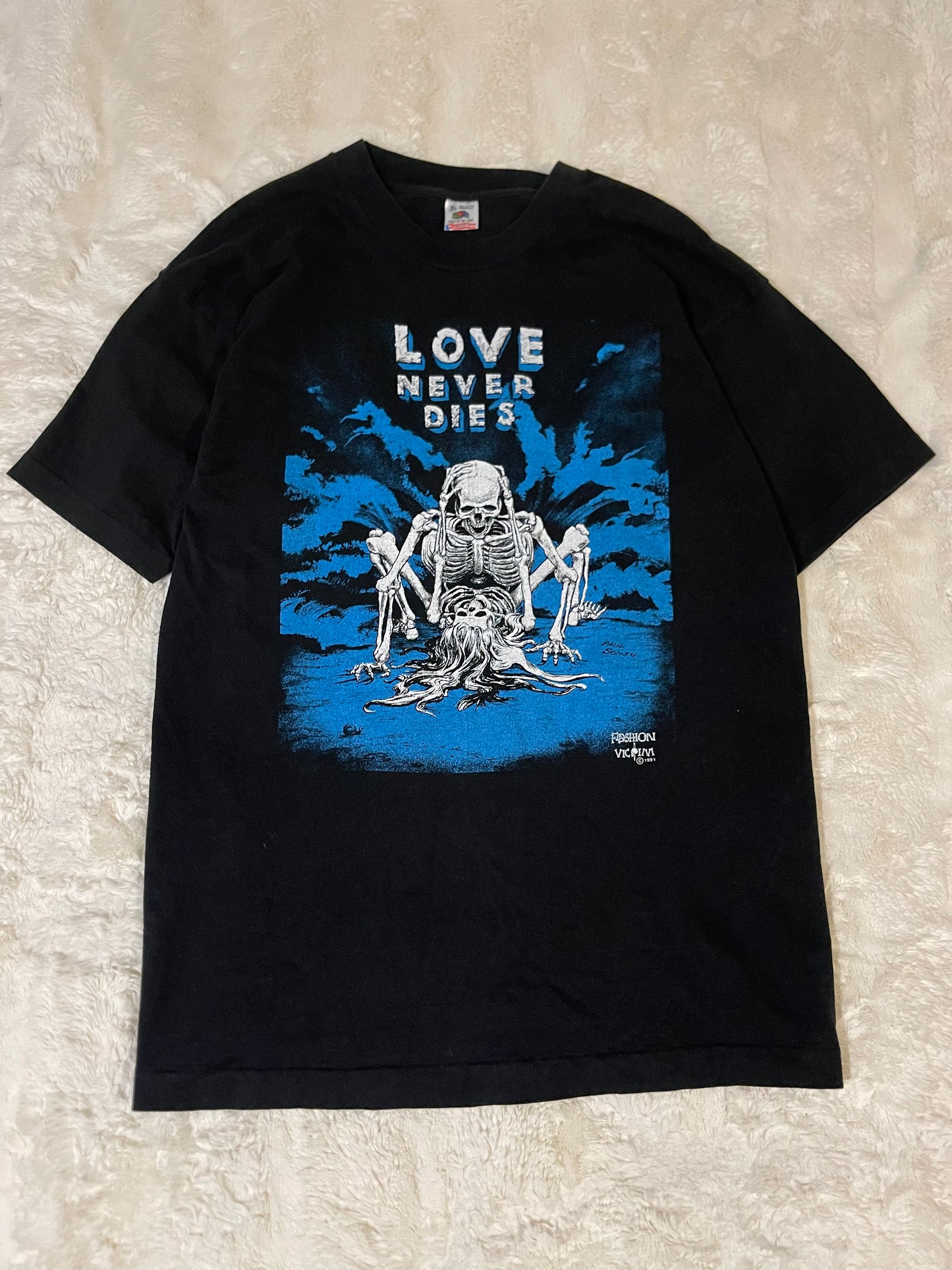 1991 Love Never Dies Fashion Victim Tee (XL)